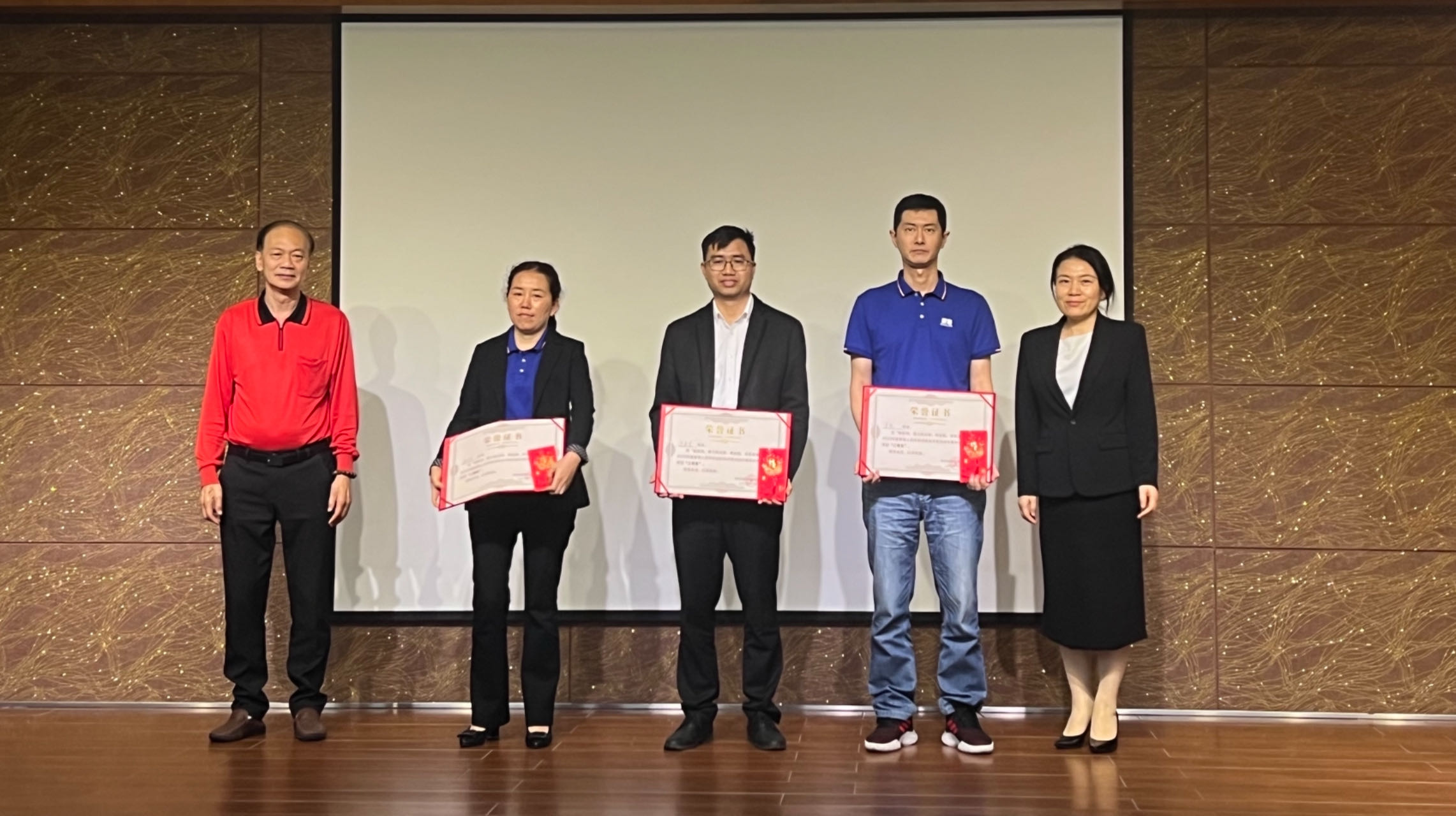 365英国上市(集团)有限公司-Official website